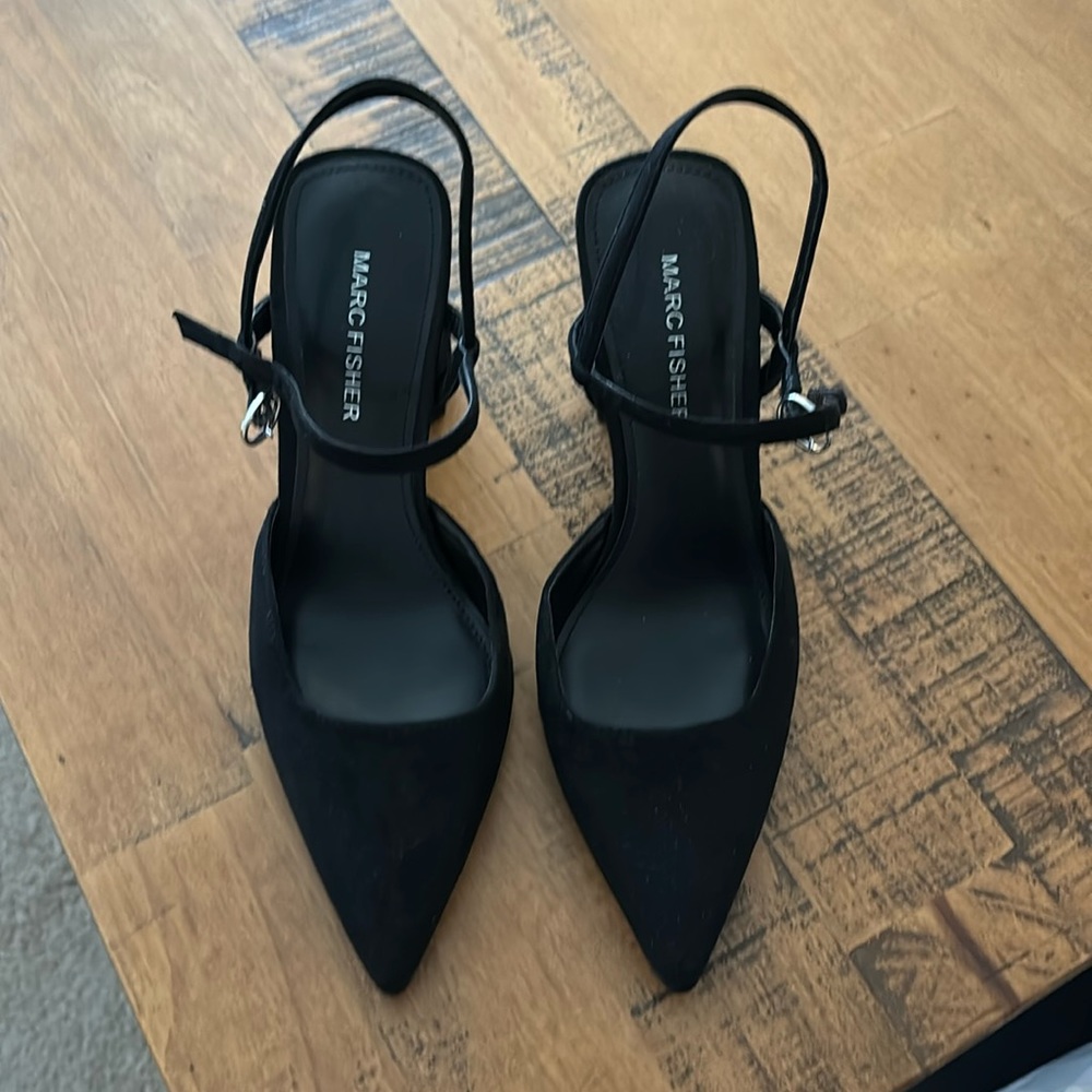 Marc Fisher suede heels